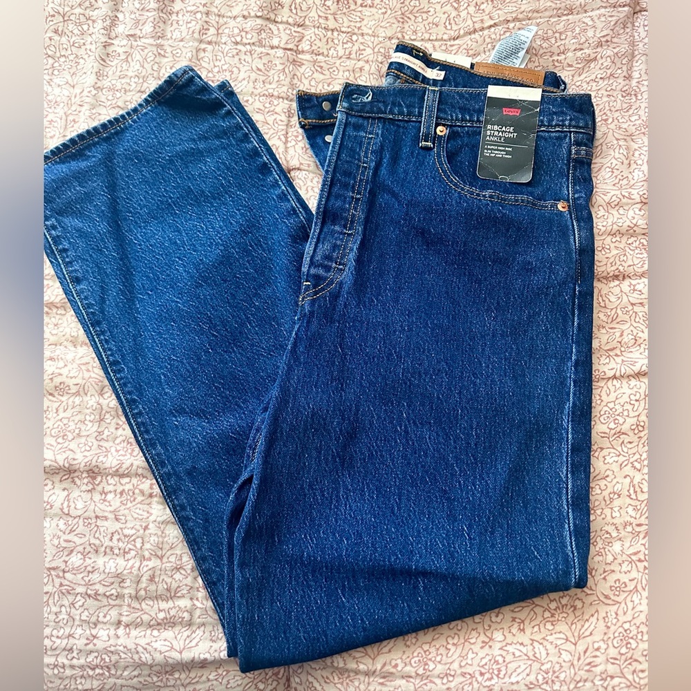 Levi's Women's Straight Leg Jeans - Dark Blue